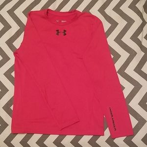 Boys Under Armour Cold Gear Top. Size YL. Like new